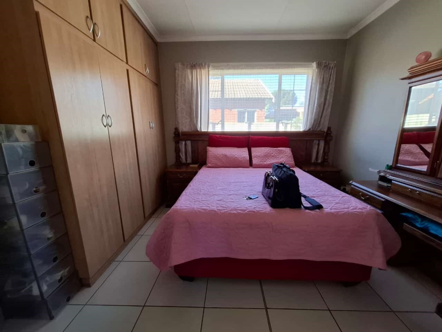 2 Bedroom Property for Sale in Noordhoek Free State